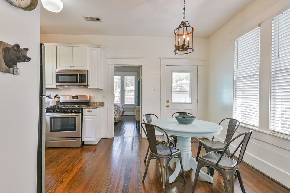 Open concept Kitchen and Dining