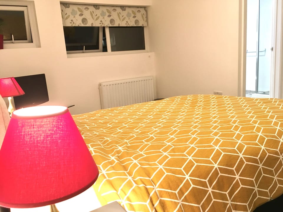 Deluxe Apartment, Private Bathroom | 3 bedrooms