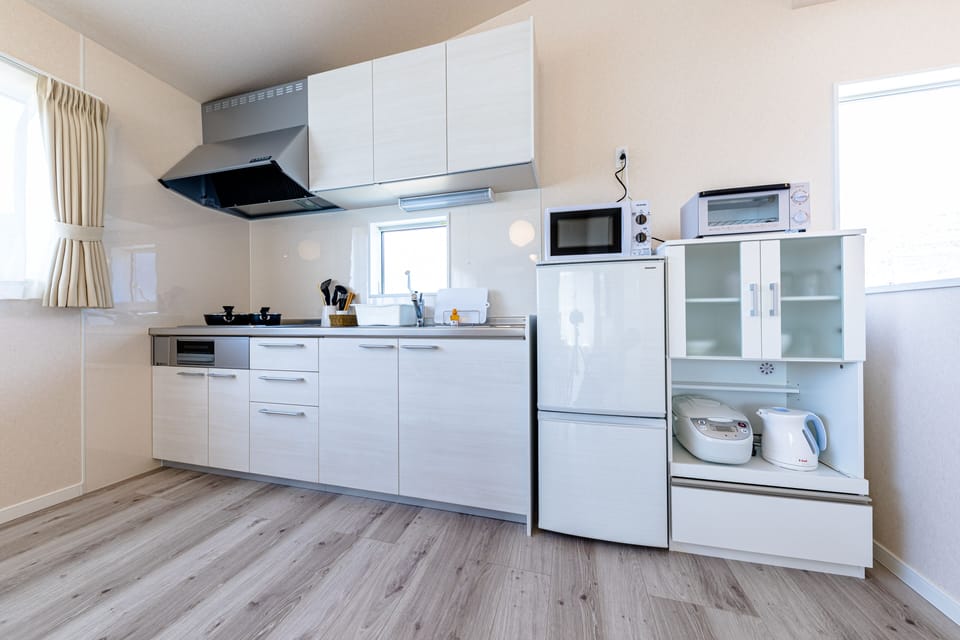 Private Vacation Home | Private kitchenette | Fridge, microwave, stovetop, electric kettle