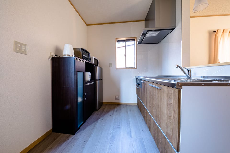 Private Vacation Home | Private kitchenette | Fridge, microwave, stovetop, electric kettle