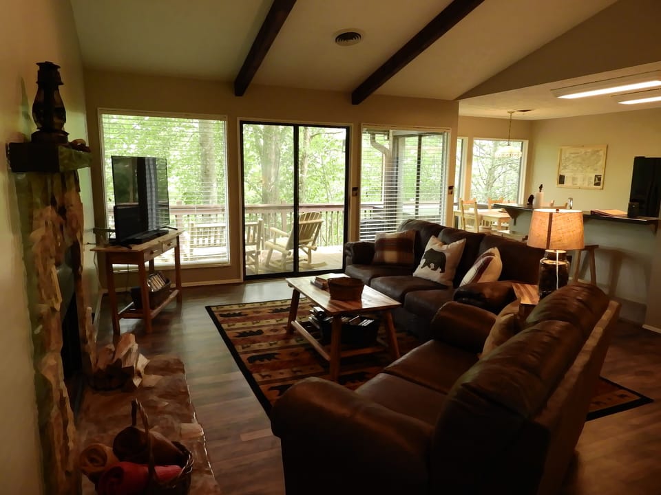 Living room with a lot of natural light