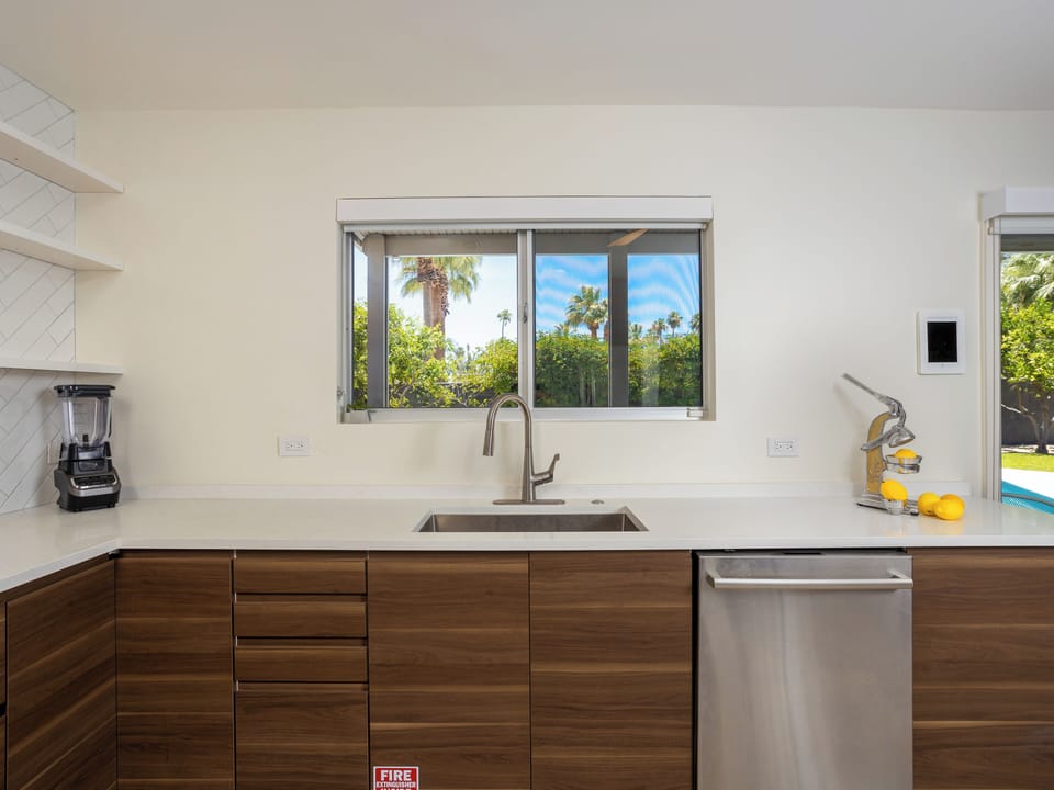 Updated Kitchen at The Fab Four at El Mirador