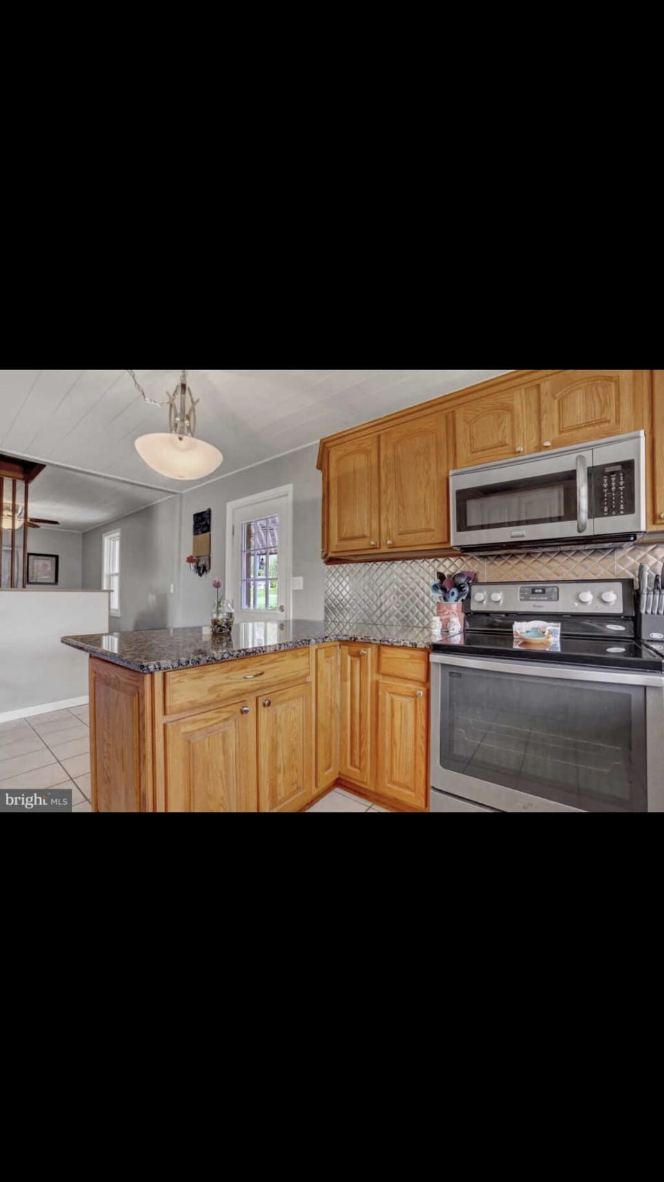 Breakfast bar 