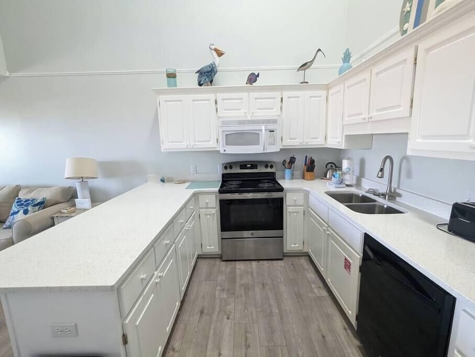Kitchen - Additional view