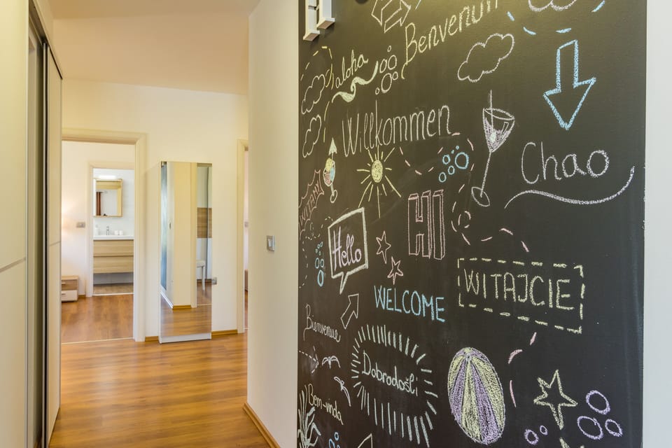 hall welcome wall