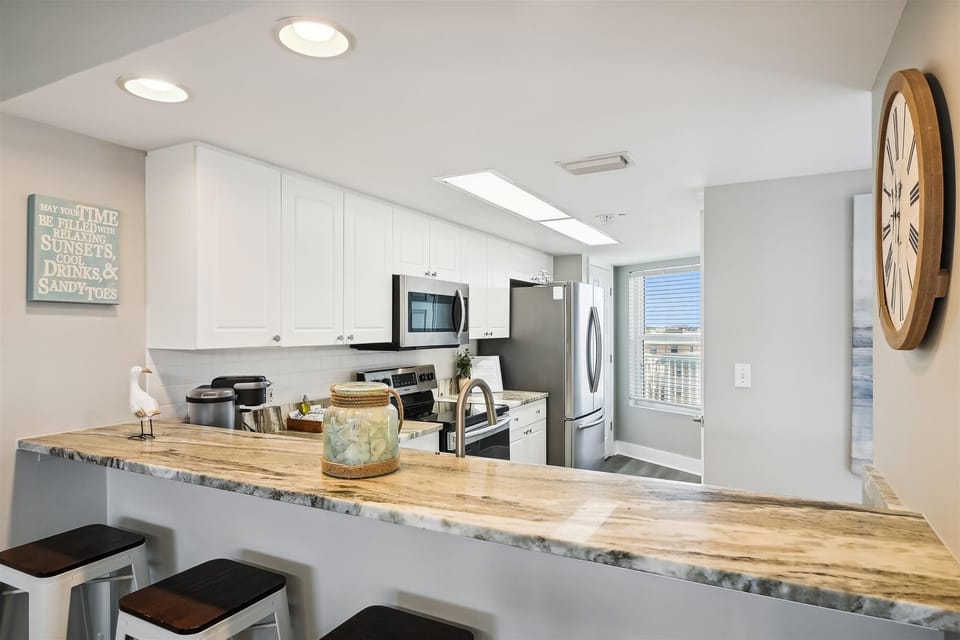 Condo, 2 Bedrooms | Private kitchen | Coffee/tea maker, fridge, toaster