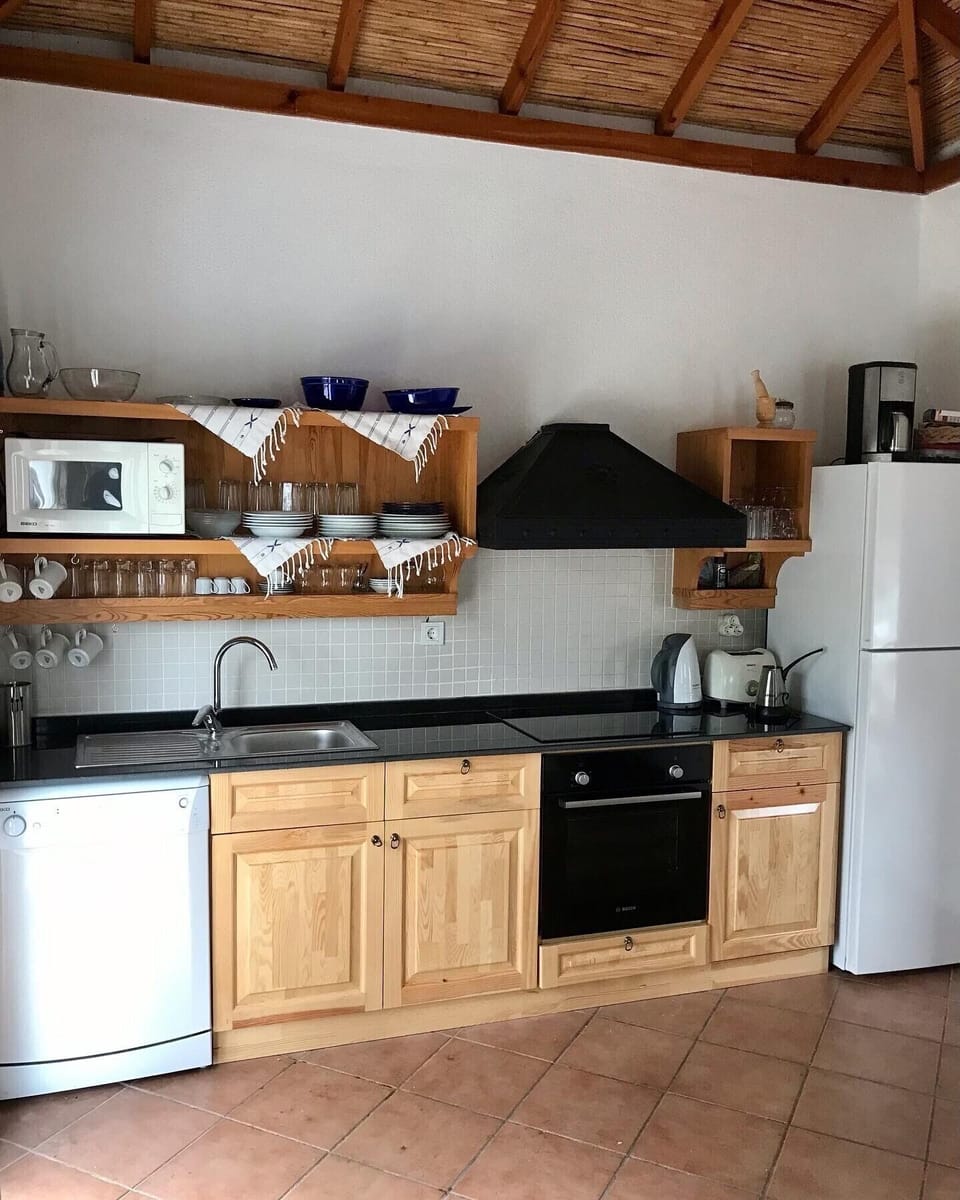 Open kitchen 