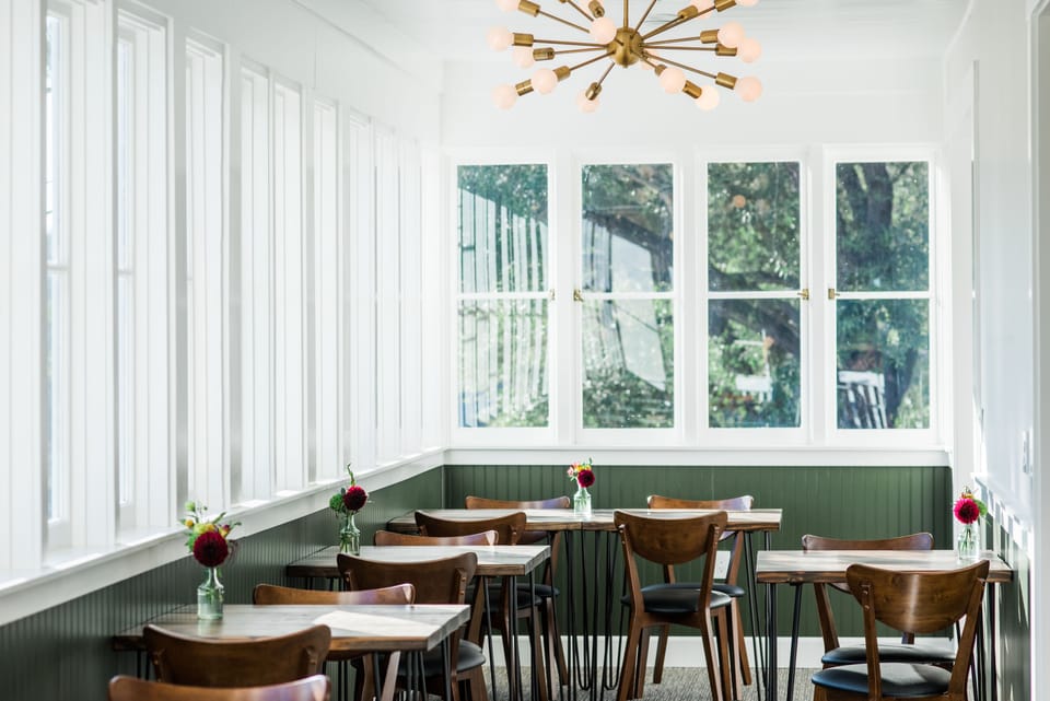 Breakfast area