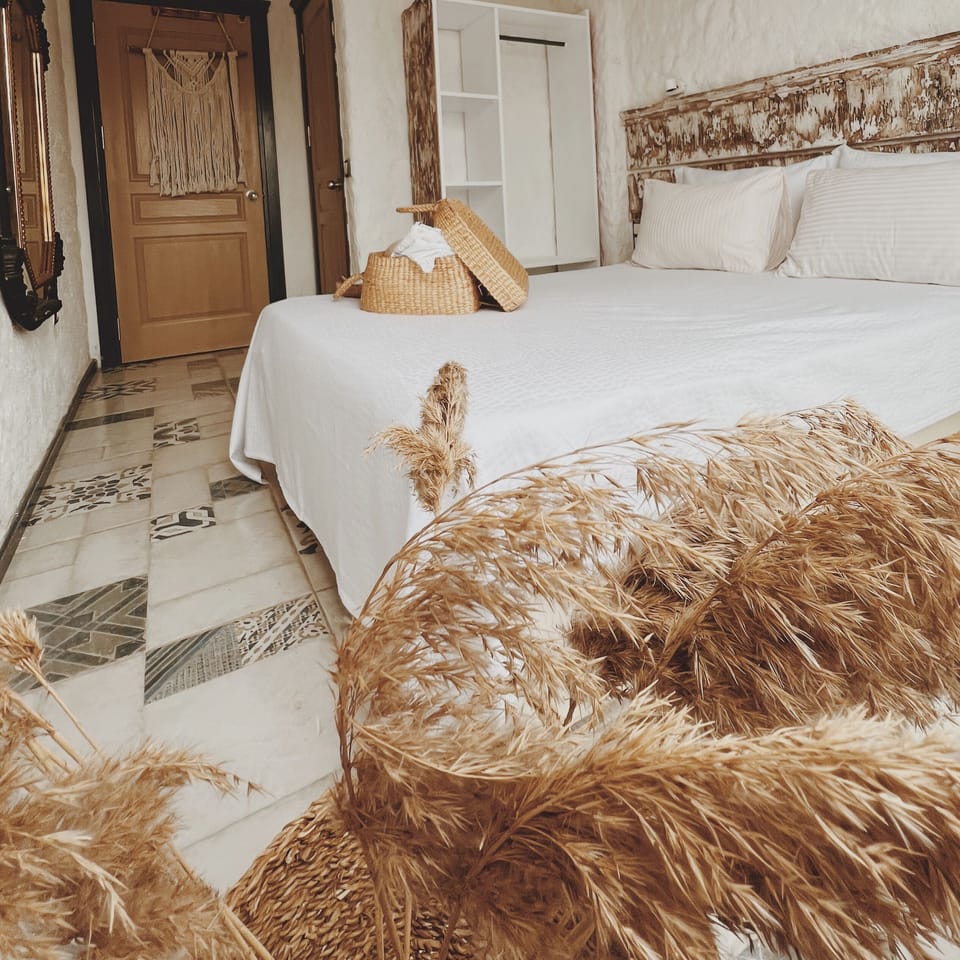 Basic Room | Free WiFi, bed sheets