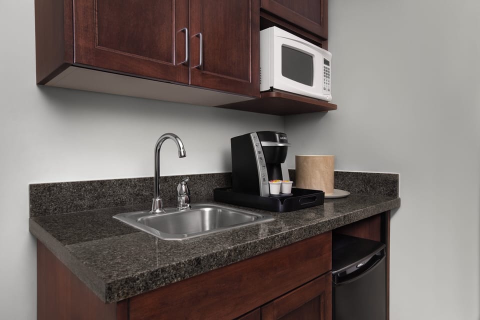 In-room safe, desk, laptop workspace, blackout drapes