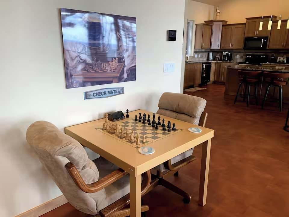 Chess table