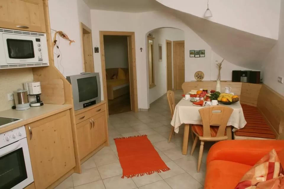 Apartment (Sommer/Herbst) | Living area | Flat-screen TV