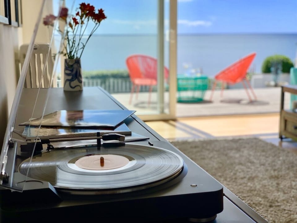 Vinyl record player (...and a selection of classic albums!)