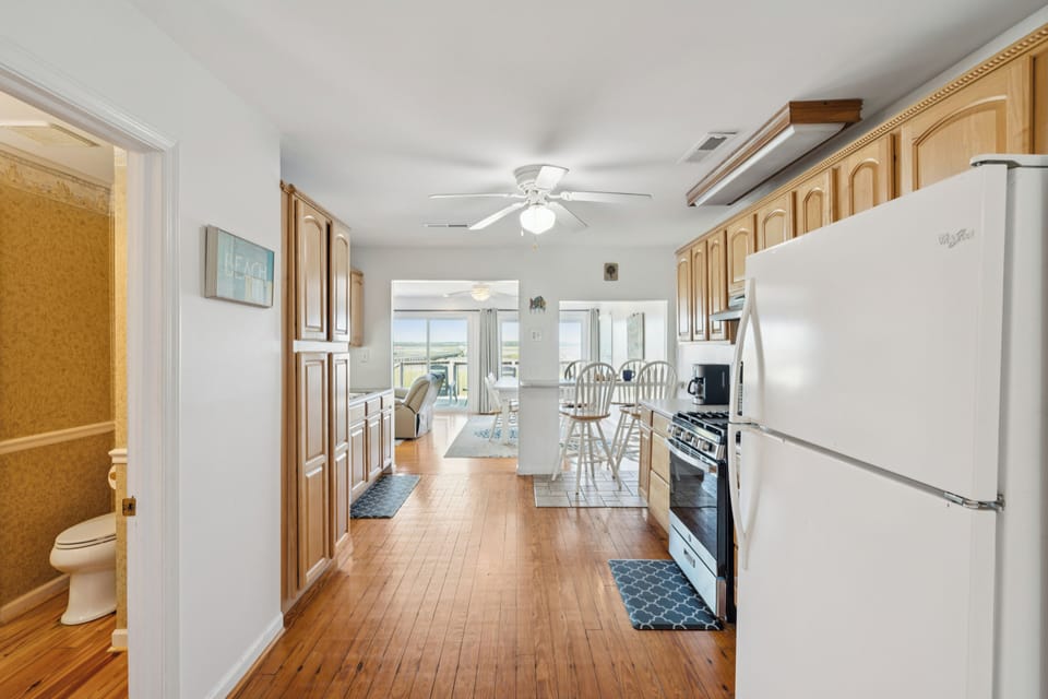 Fully equipped kitchen that has everything you need to cook for friends and family or entertain