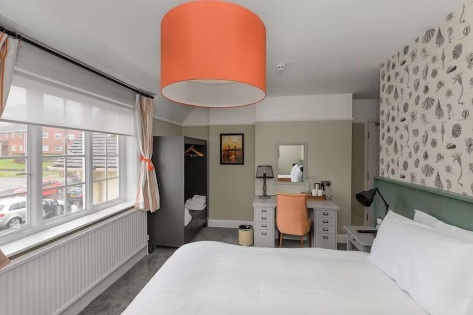 Classic Twin Room, Ensuite