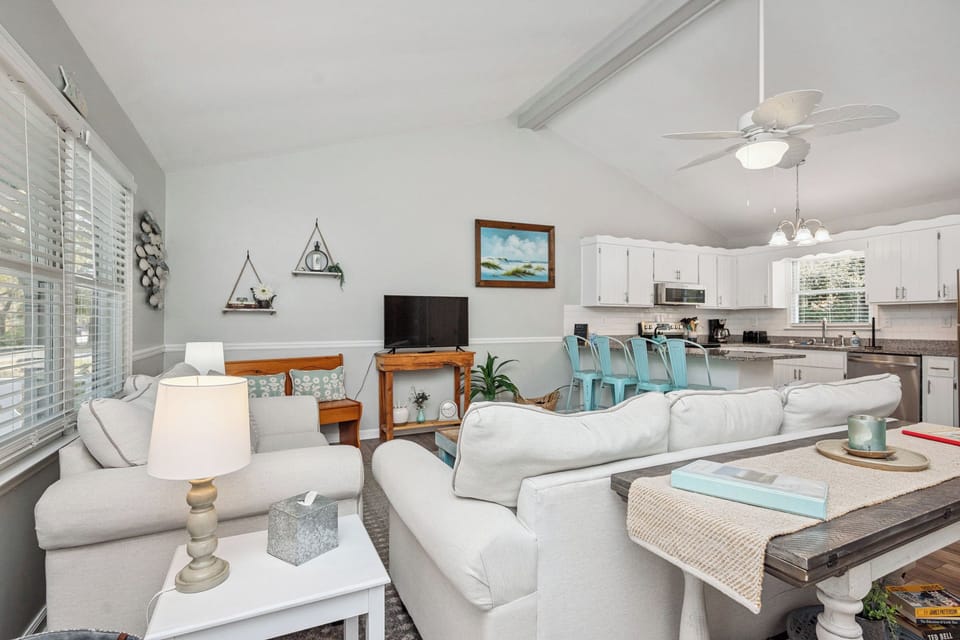 Living Area - Southeast