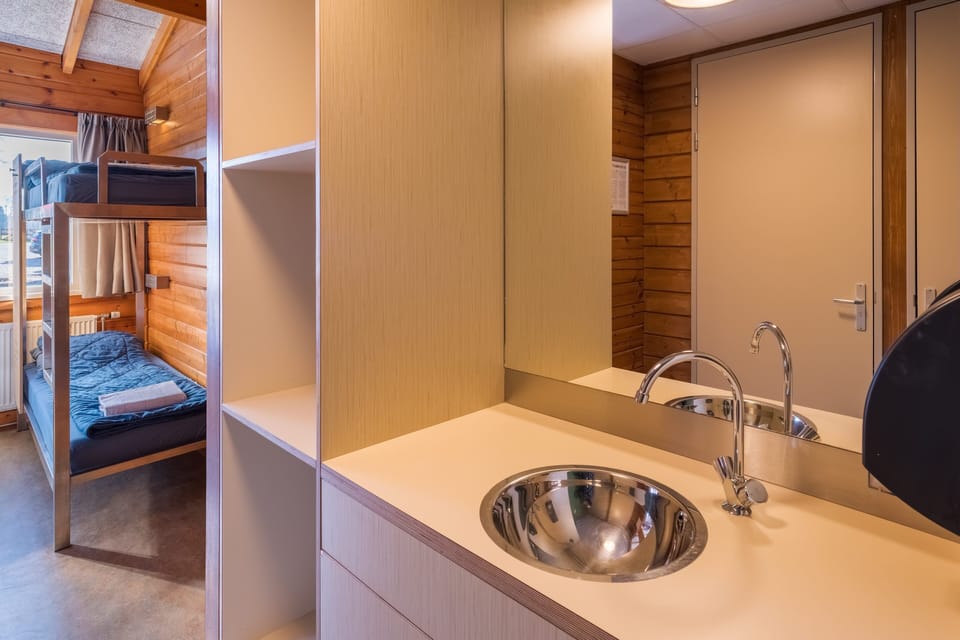 Standard Twin Room, Private Bathroom (Bunk beds) | WiFi (free), bed sheets