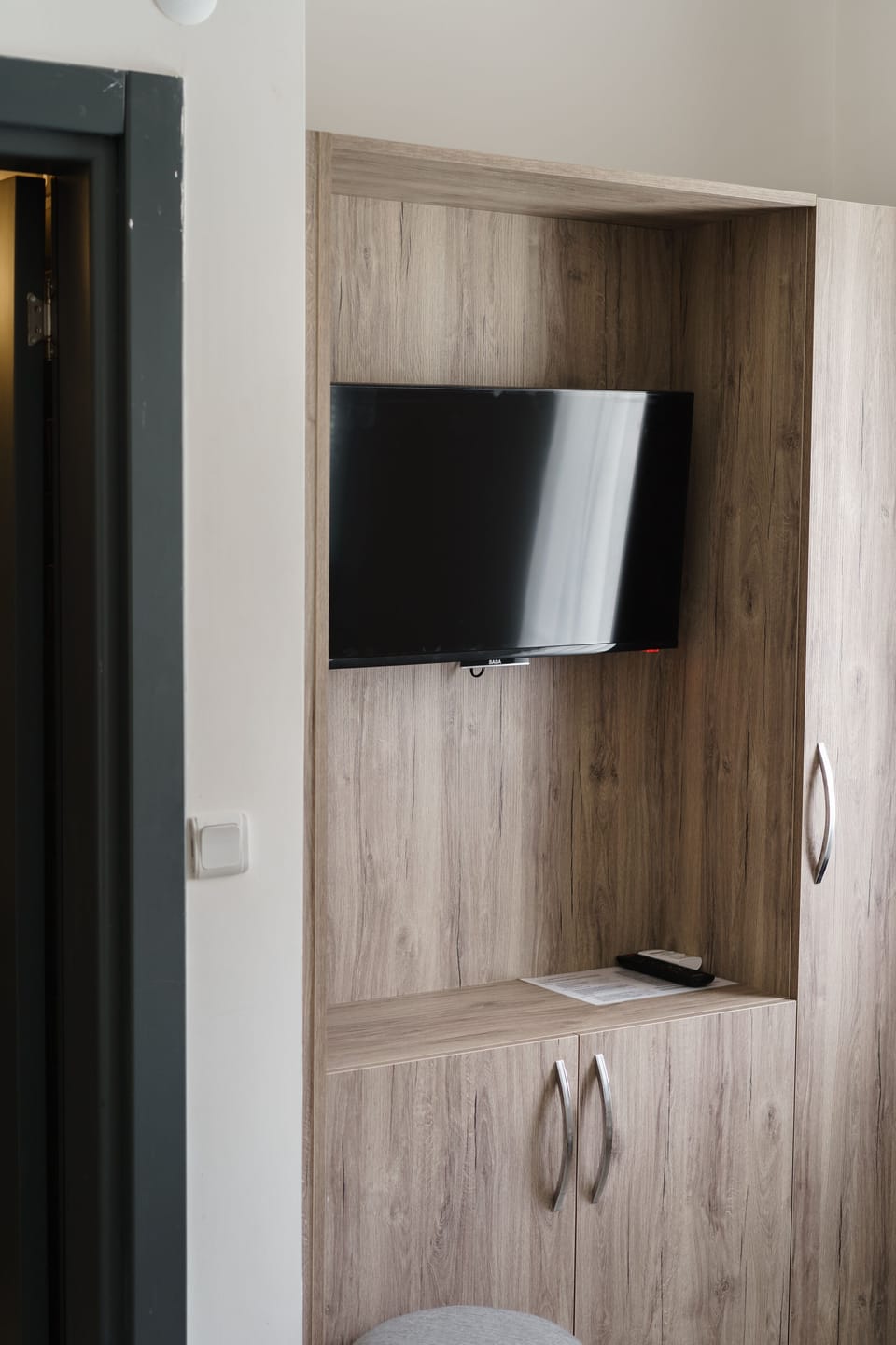 Standard Room | Minibar, in-room safe, free WiFi, bed sheets