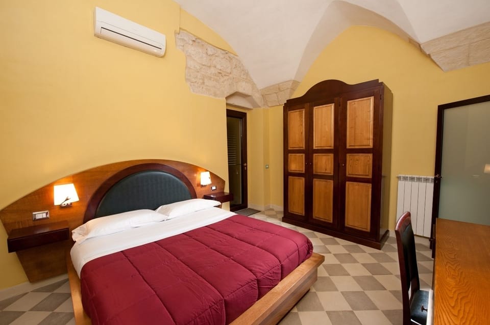 Superior Double Room | Egyptian cotton sheets, premium bedding, minibar, in-room safe