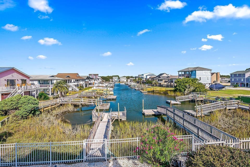 Dock coming directly from the property to the canal