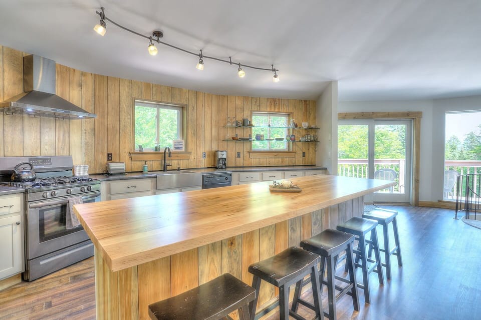 kitchen 3rd floor