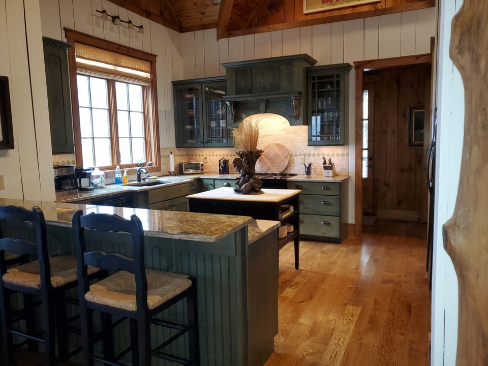 Country Kitchen, well stocked for that Chef in the family.