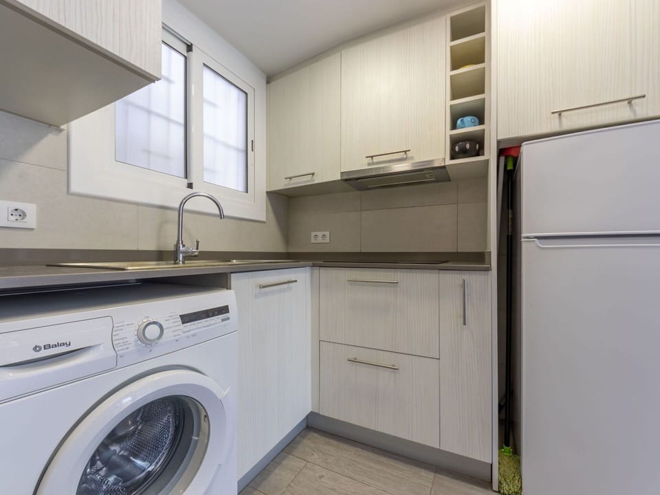 Laundry Room, Cabinetry, Property, Clothes Dryer, Kitchen Sink, Sink, Washing Machine, Home Appliance, Tap, Interior Design