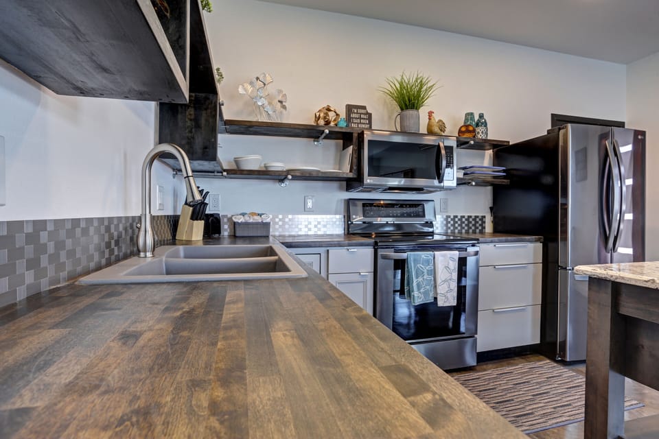 Open shelving kitchen area.
