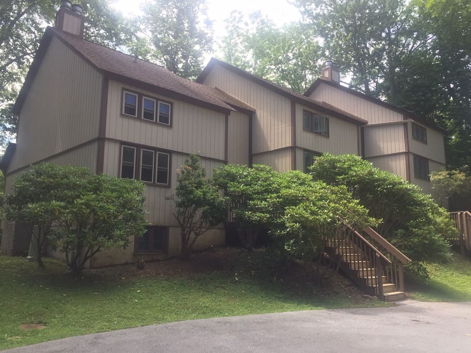 Our unit is in the top 2 1/2 floors of this building at Hemlock Nob