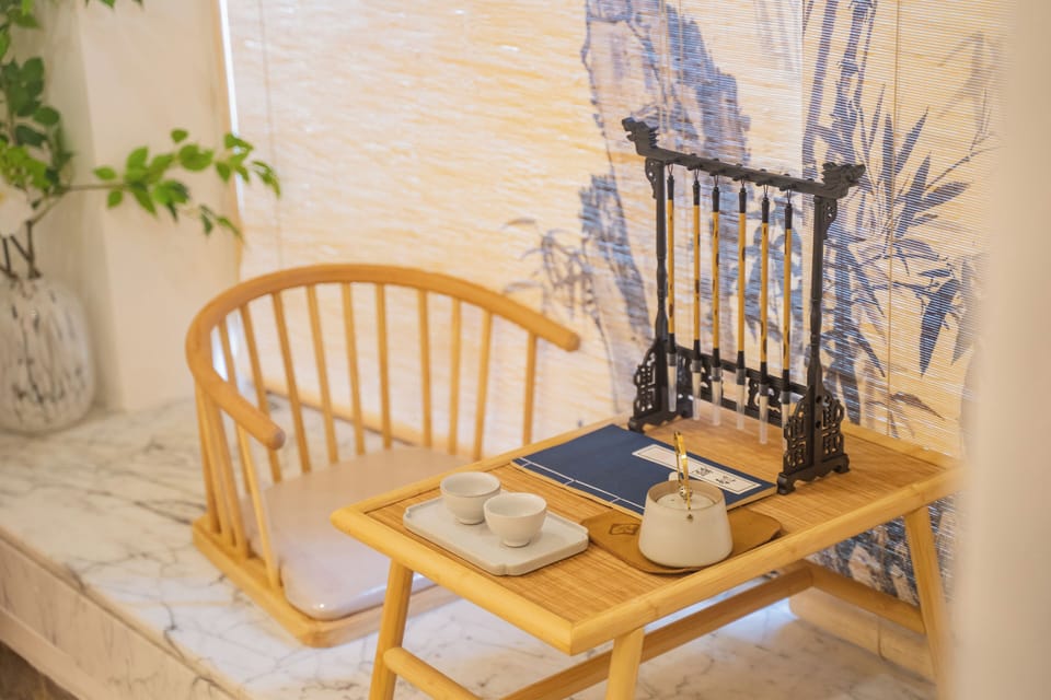 Design Double Room | 1 bedroom, free minibar items, in-room safe, individually decorated