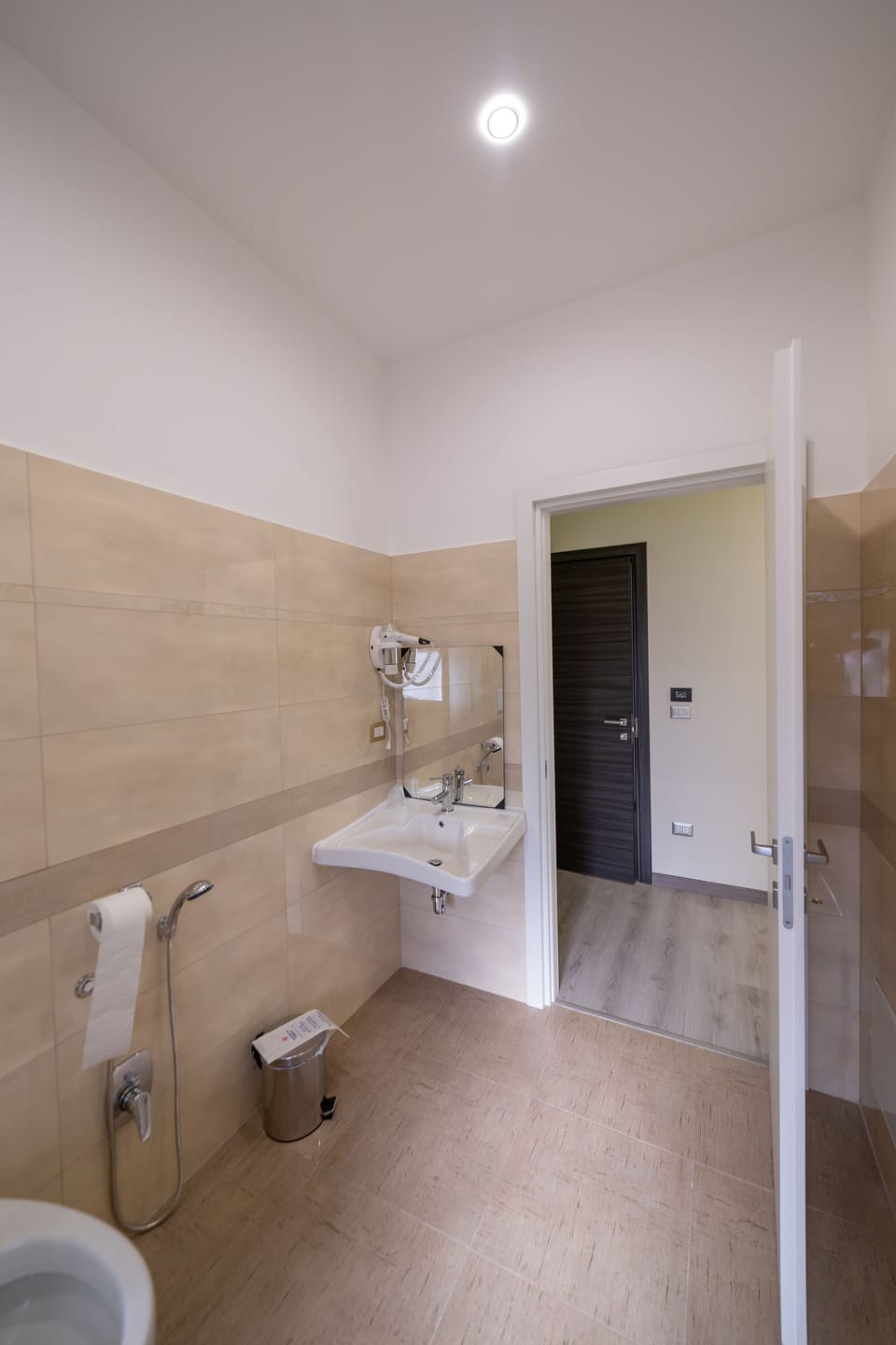Shower, rainfall showerhead, designer toiletries, hair dryer