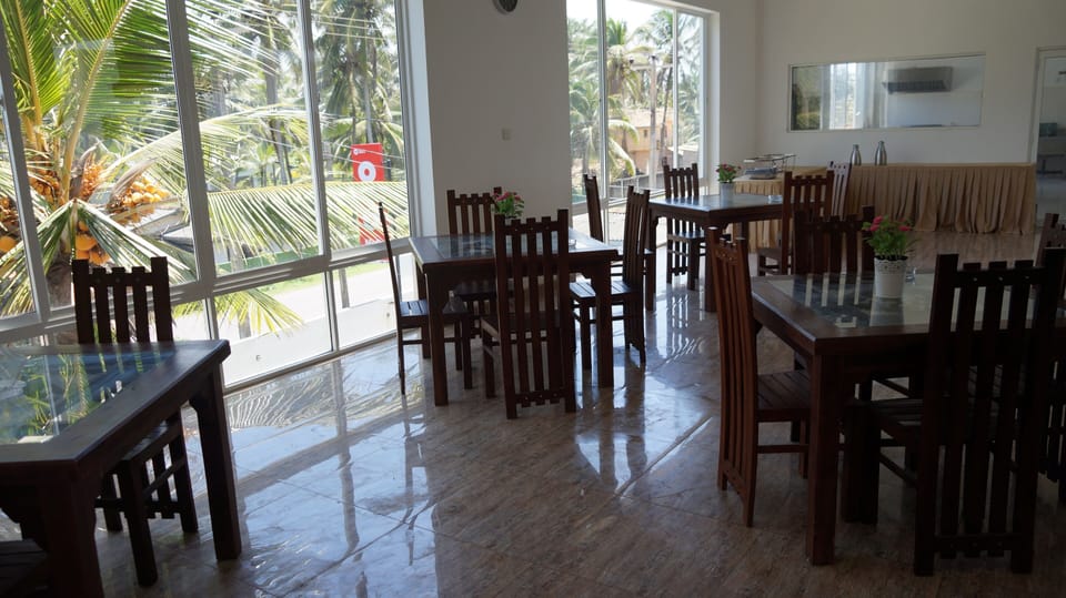 Meth Suites Hotel in Western Province