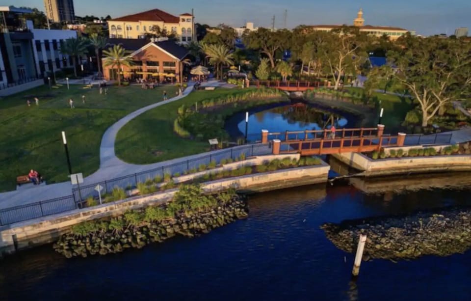Enjoy Tampa's beautiful parks, and water views - great for early morning runs!