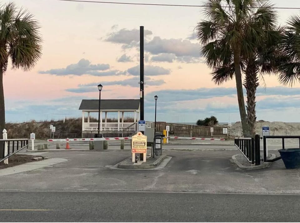 Gated private oceanfront parking lot for Oceanside village guests