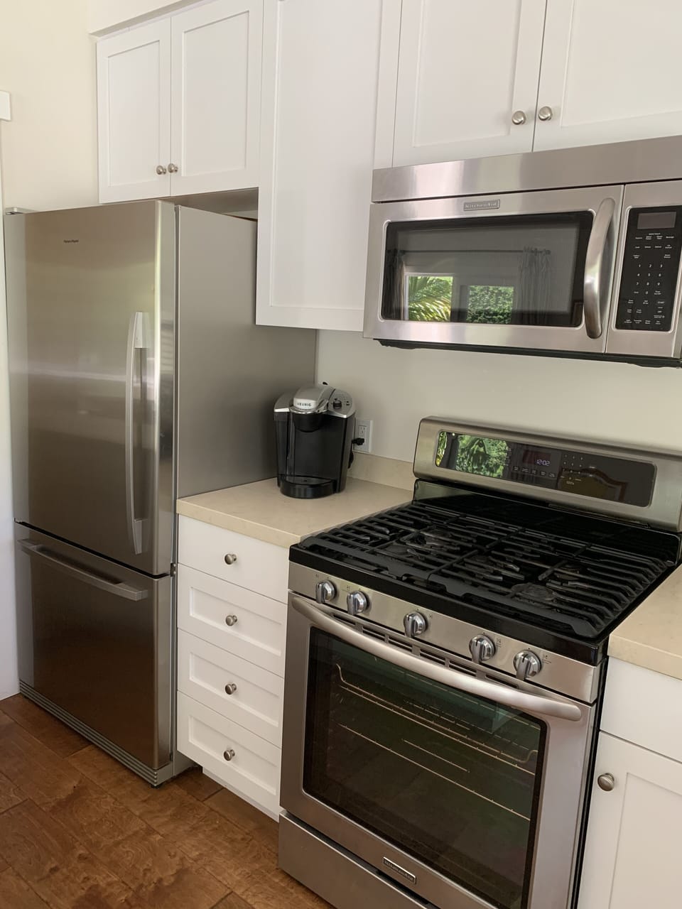 Fully stocked kitchen