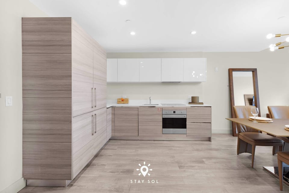 Kitchen - Dining room