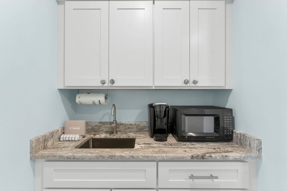 Kitchenette