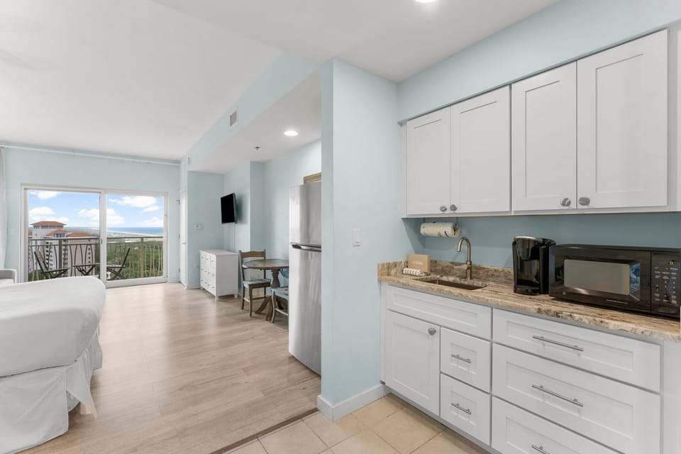 Kitchenette