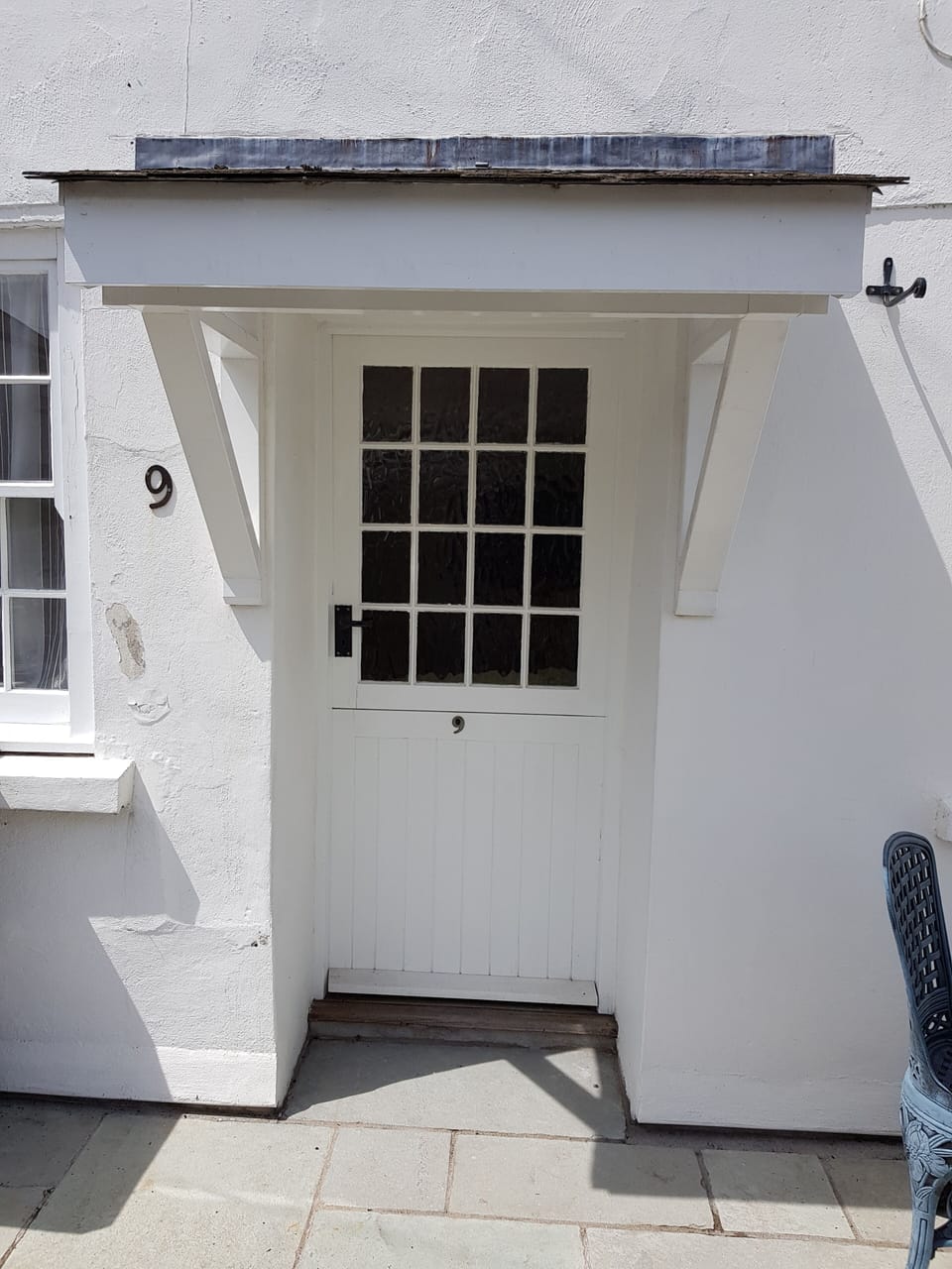 Front Door (only for emergencies)