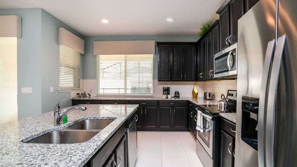 House (4 Bedrooms) | Property amenity