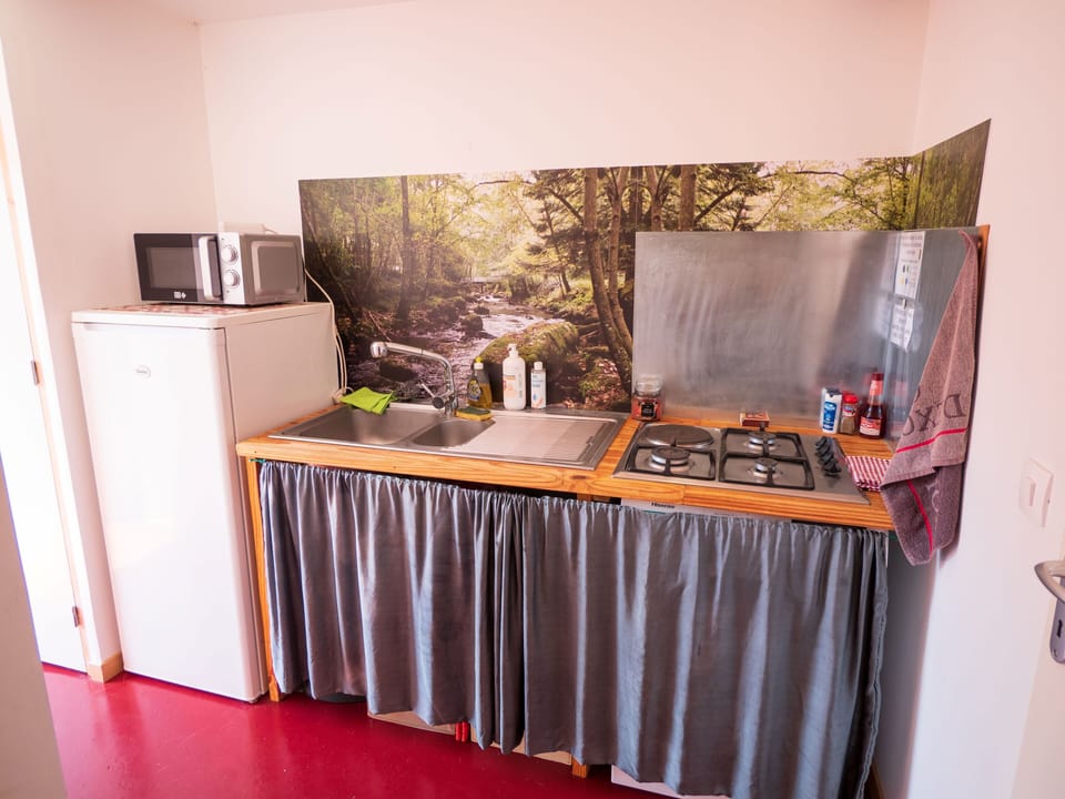 Fridge, microwave, highchair, cookware/dishes/utensils