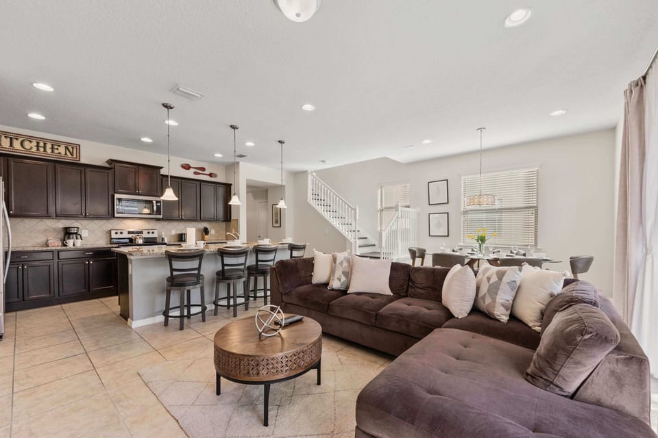 House (5 Bedrooms) | Property amenity