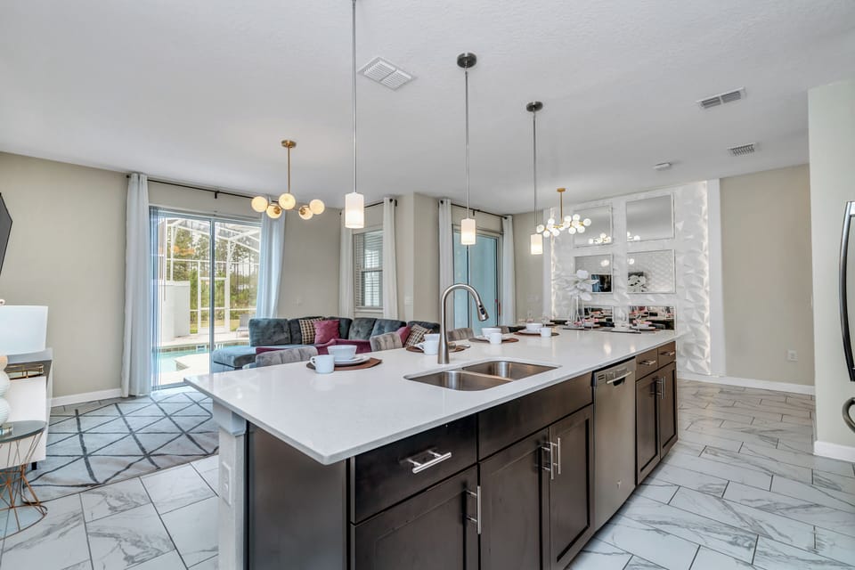 House (4 Bedrooms) | Property amenity