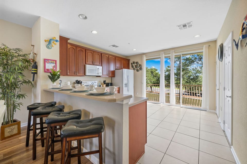 House (3 Bedrooms) | Property amenity