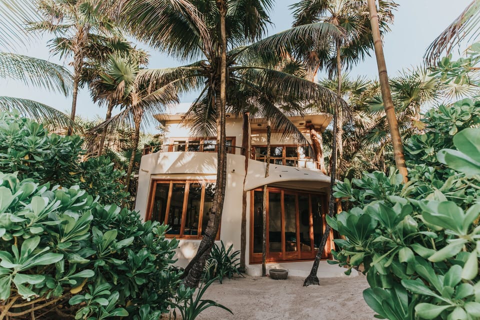 4BR Casa De las Palmas with private rooftop and unrestricted use of Tulum beach