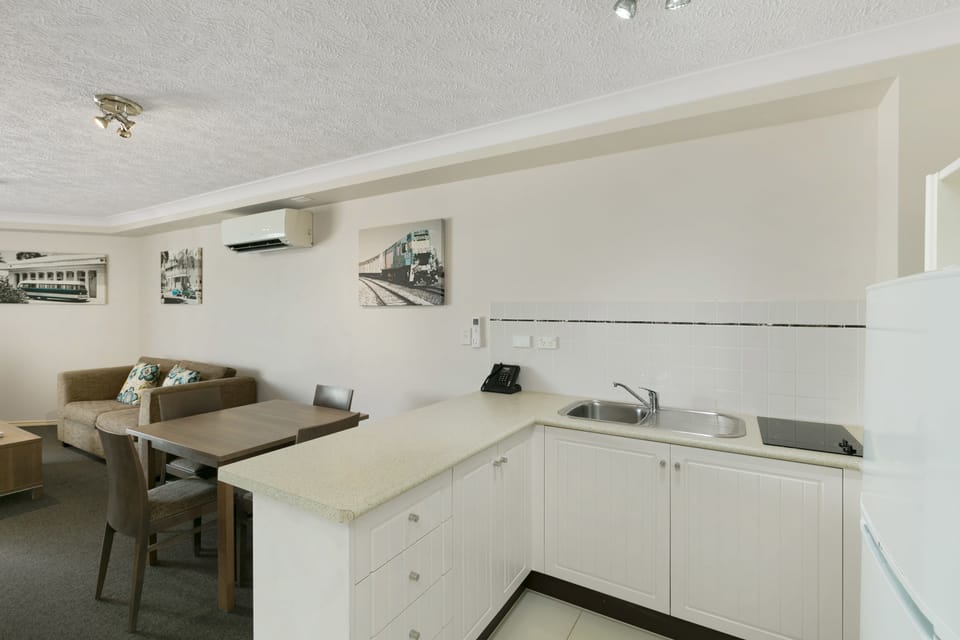 Fridge, electric kettle