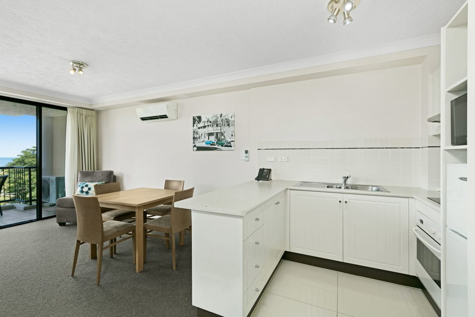 Fridge, electric kettle