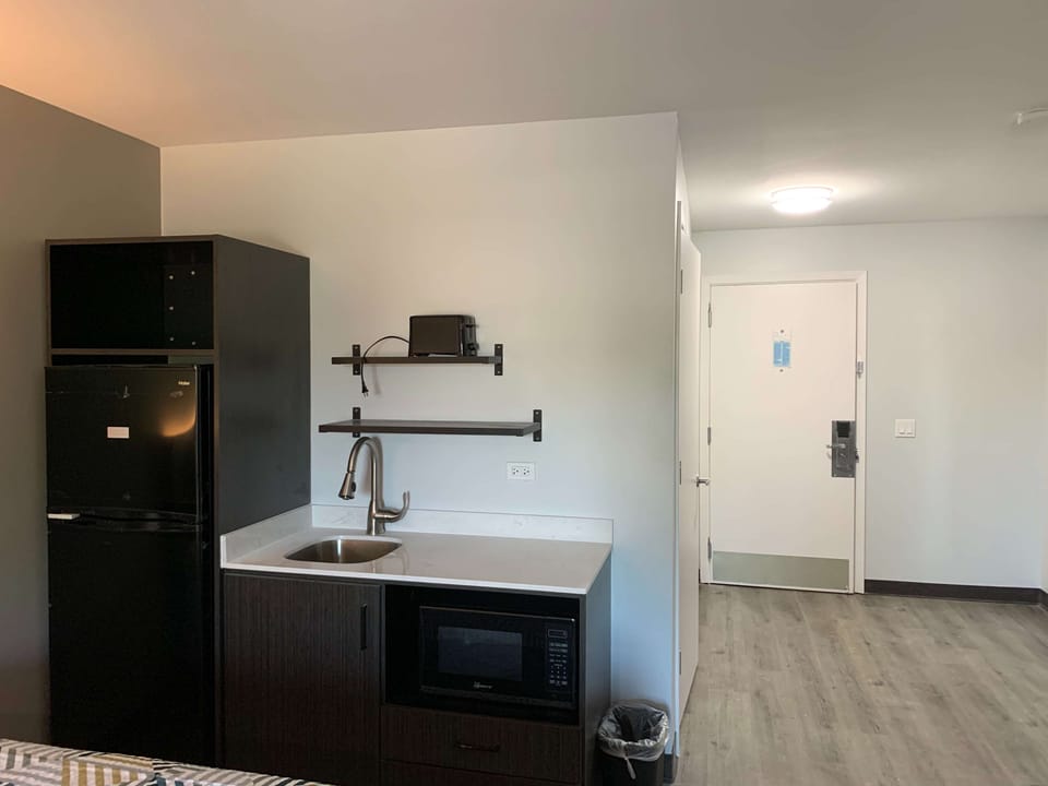 Fridge, microwave, coffee/tea maker