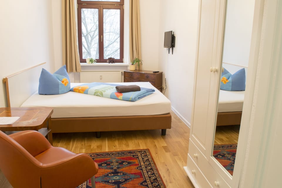 Basic Double Room | Individually decorated, individually furnished, desk, laptop workspace
