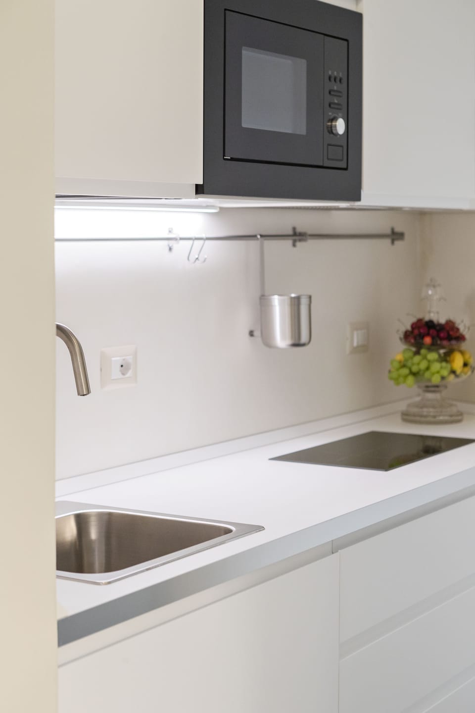 Presidential Suite | Private kitchenette | Fridge, stovetop, coffee/tea maker, electric kettle